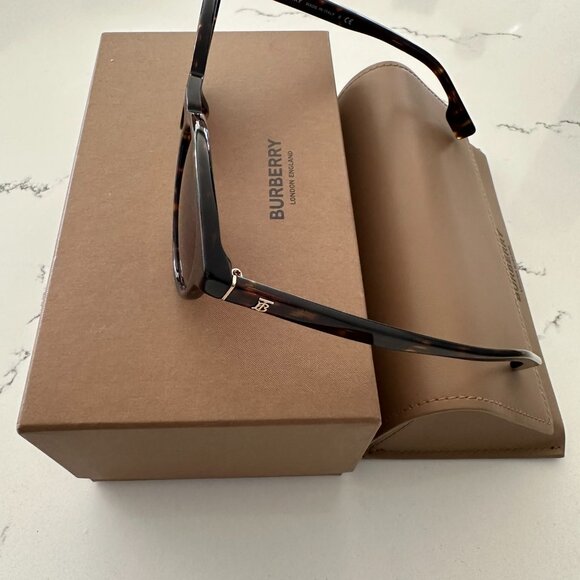 Authentic Womens Burberry Sunglasses Brown B4326 - Picture 3 of 8